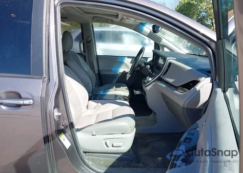 2016 Toyota Sienna Xle/Limited from USA, damaged, VIN 5TDYK3DC1GS745866